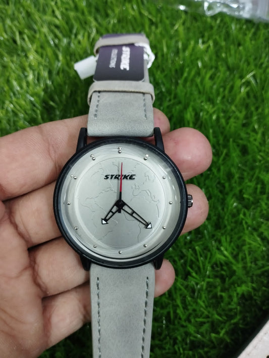 (simple design )strike Belt Watch Good Quality With Normal Box